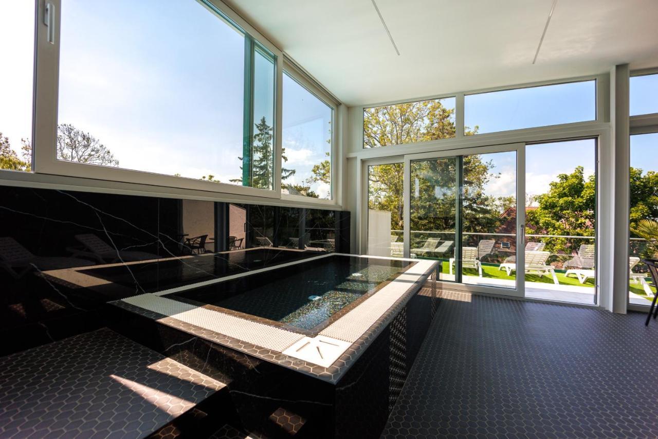 Villa Bauhaus Wellness Apartman Siofok Luaran gambar